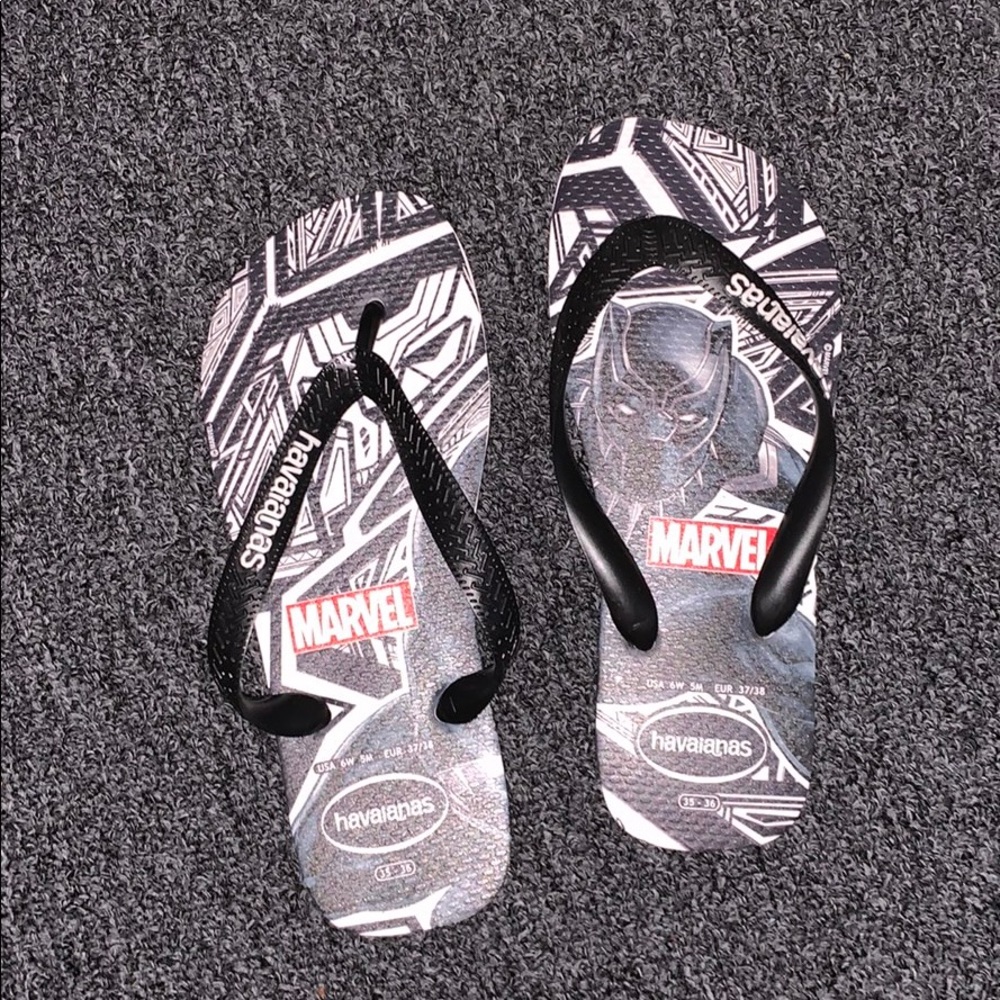 Marvel Havaianas flip flops
